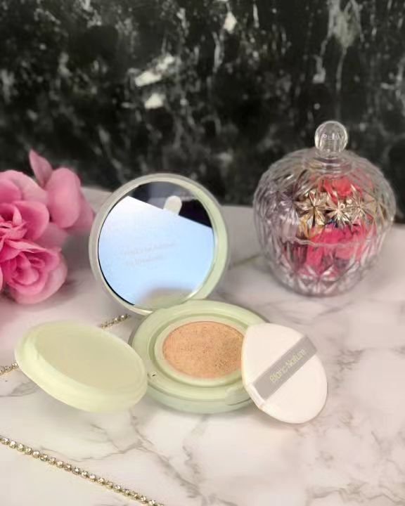 シカ クリア カバー クッション 02 Vanilla/ブラン/クッションファンデーションを使ったクチコミ（3枚目）