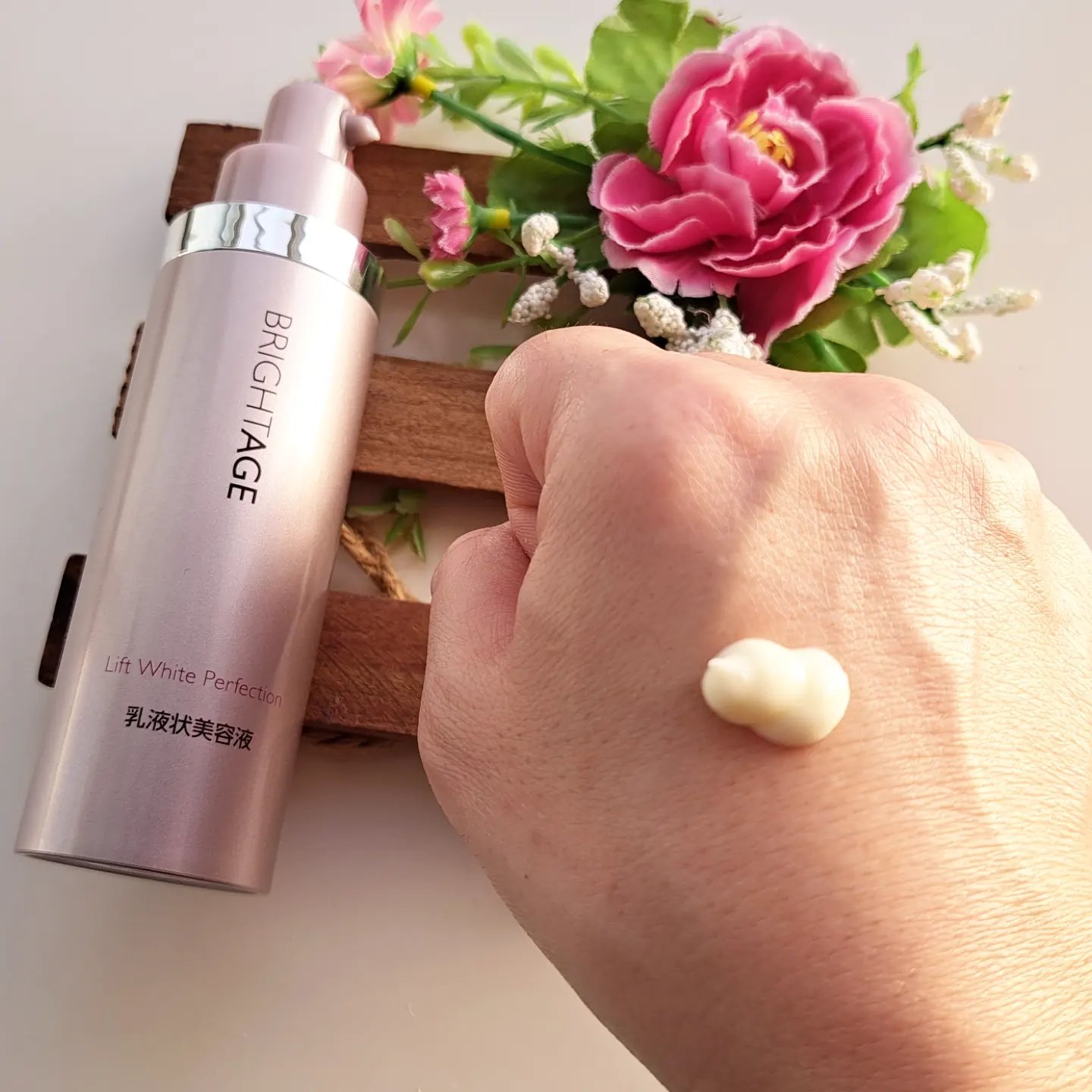 リフトホワイト パーフェクション/BRIGHTAGE/美容液を使ったクチコミ（2枚目）