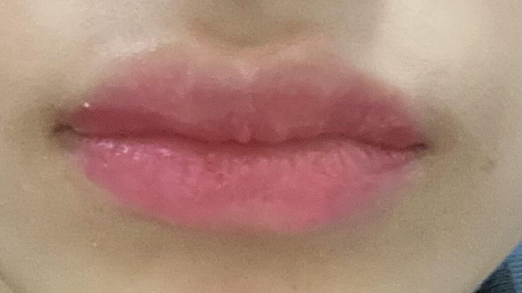 ルージュ ヴォリュプテ シャイン No 45 ルージュタキシード/YVES SAINT LAURENT BEAUTE/口紅を使ったクチコミ（2枚目）