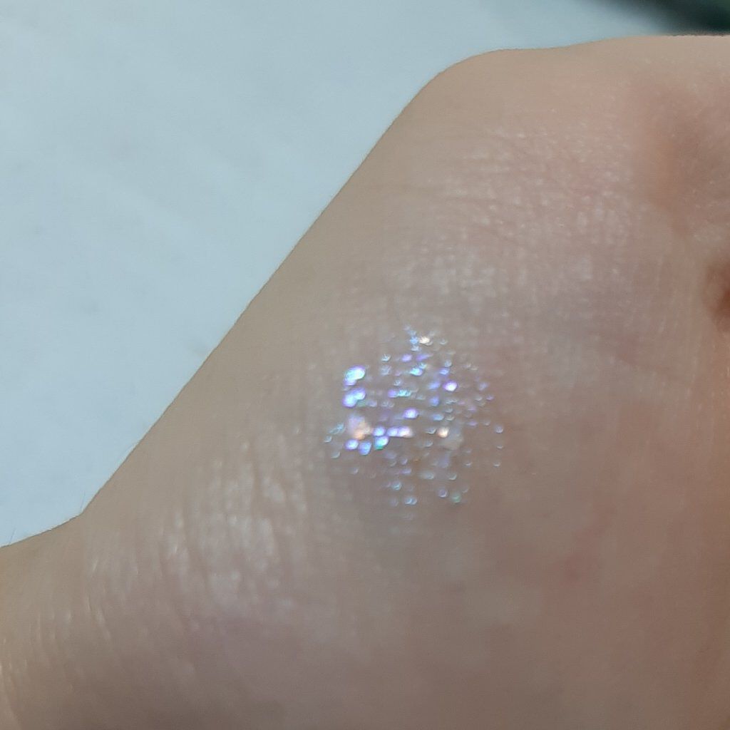 リキッド グリッター シャドウ/rom&nd/グリッターを使ったクチコミ（2枚目）