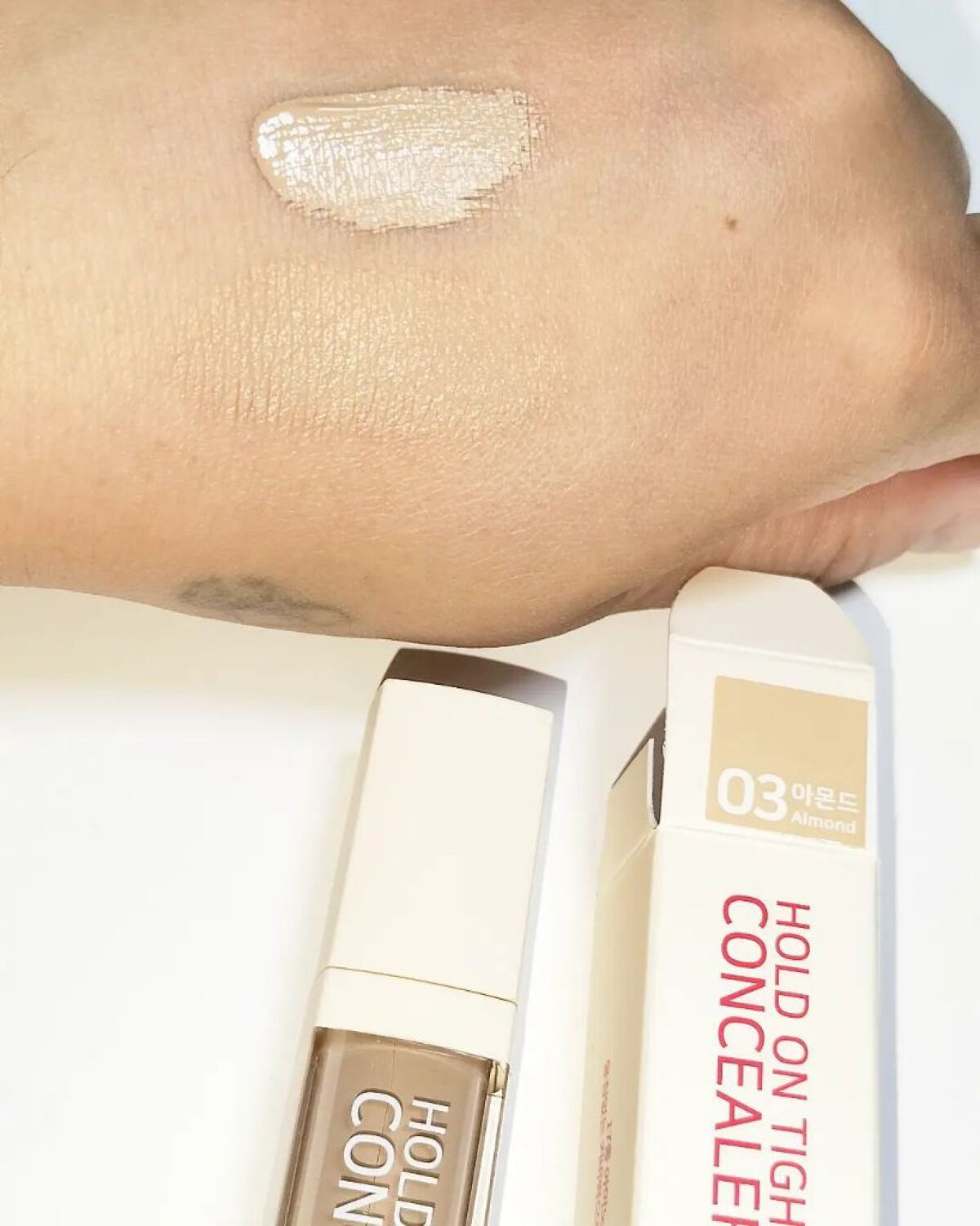 ホールドオンタイトコンシーラー 3 Almond/MINEST/リキッドコンシーラーを使ったクチコミ（2枚目）