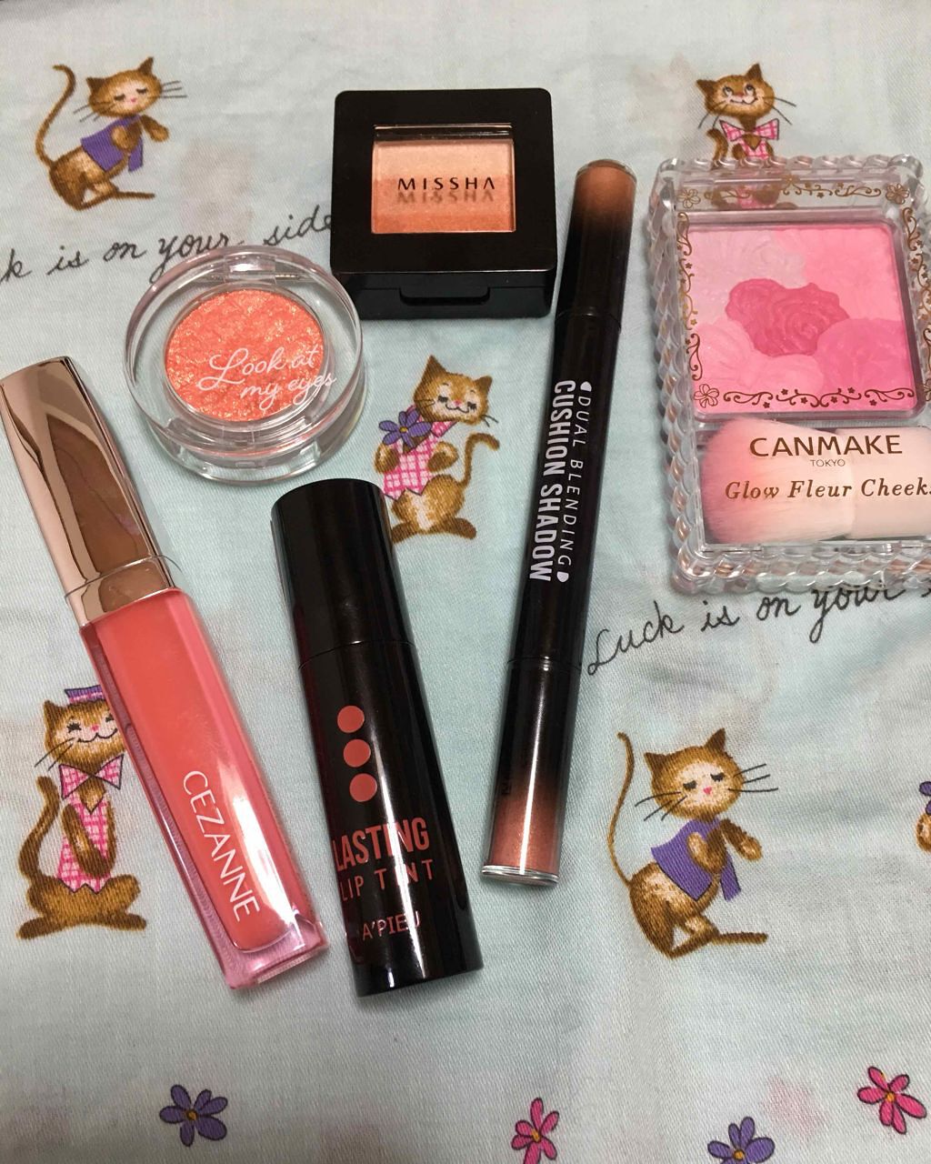 MISSHA デュアルブレンディングクッションシャドウ/MISSHA/単色アイシャドウを使ったクチコミ（1枚目）