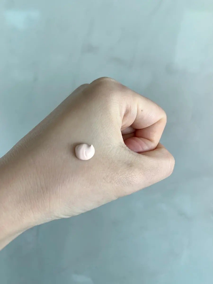 ブラックスネイルグルタチオントーンアップサン/Dr.G/日焼け止めクリームを使ったクチコミ(2枚目)