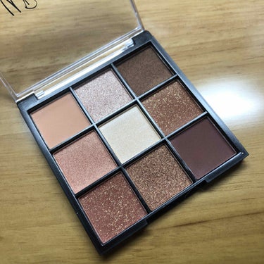 UR GLAM　BLOOMING EYE COLOR PALETTE/U R GLAM/パウダーアイシャドウを使ったクチコミ（2枚目）