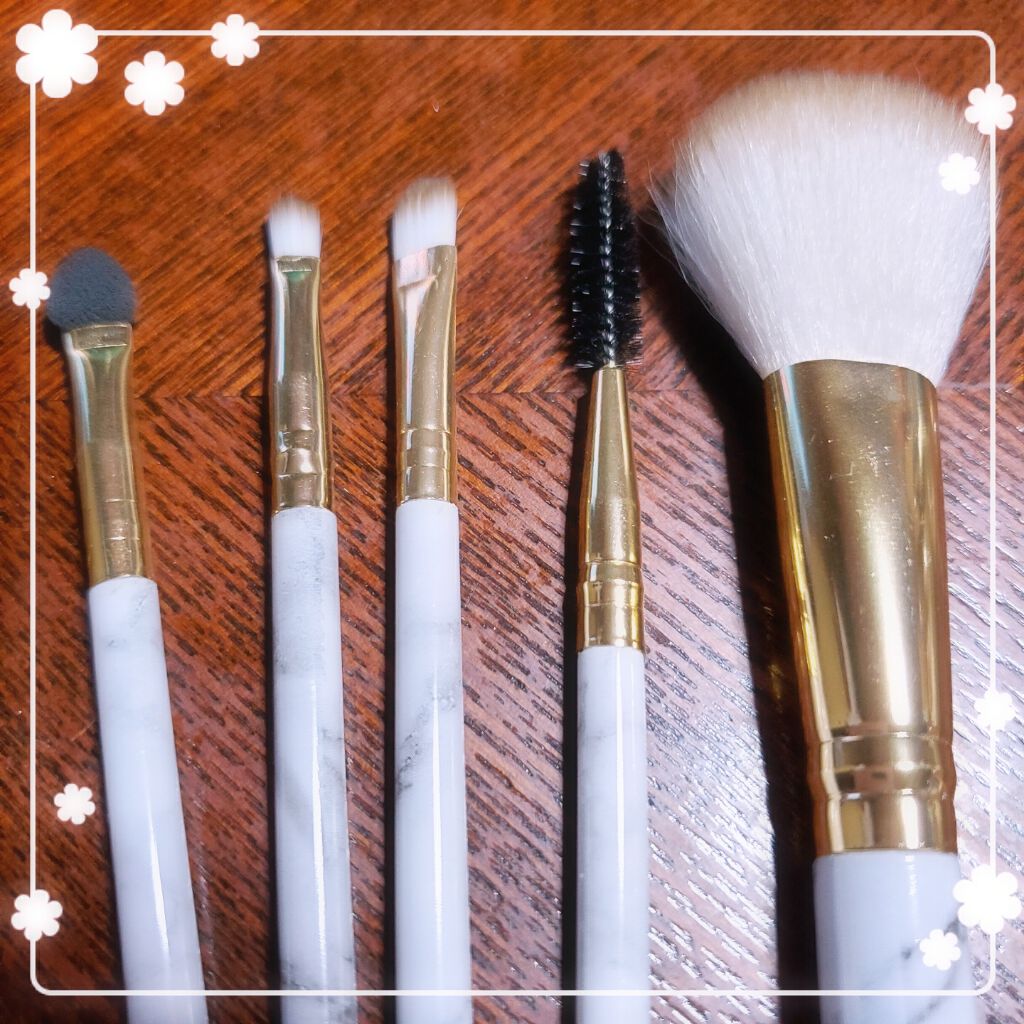 メイクブラシ5本セット/3COINS/メイクブラシを使ったクチコミ（1枚目）