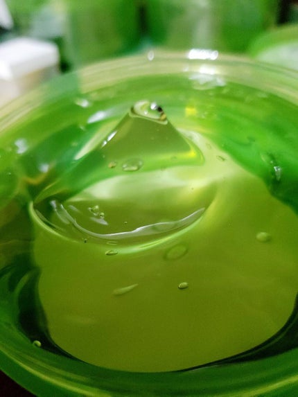 マイルド&モイスチャーアロエジェル/ネイチャーリパブリック/ボディローションを使ったクチコミ(3枚目)