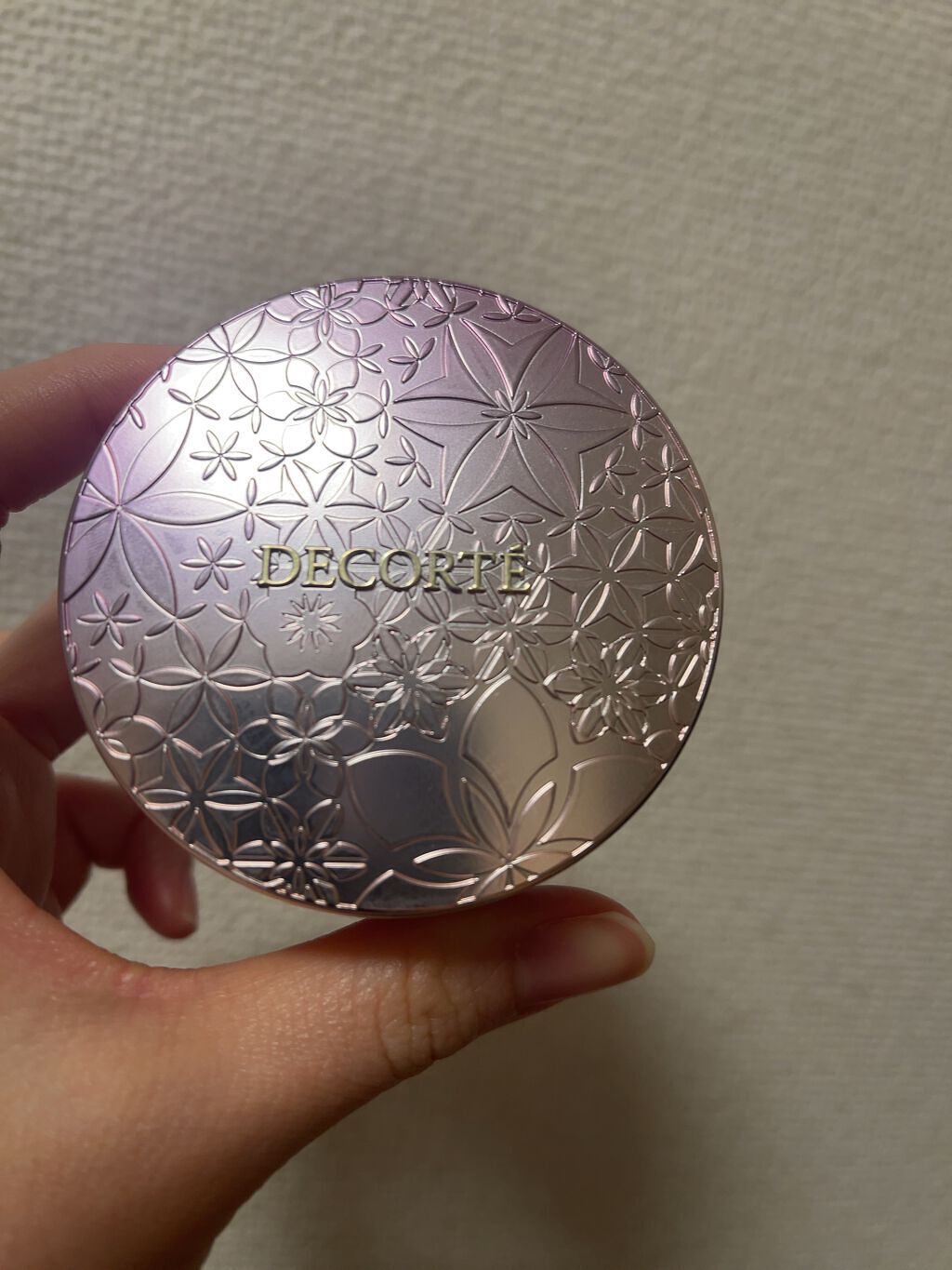 フェイスパウダー 108 before evening/DECORTÉ/ルースパウダーを使ったクチコミ（1枚目）