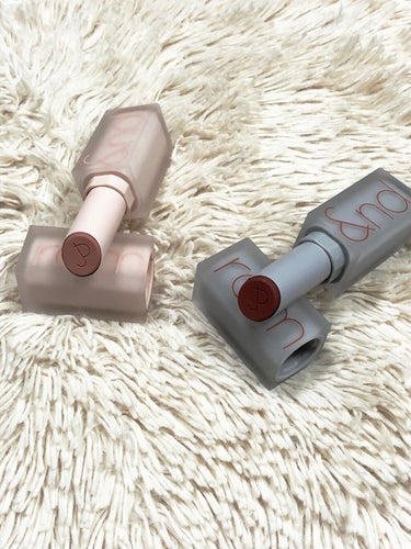 - ̗̀ rom&nd  ̖́-
      ZERO MATTE LIP STICK



色味が可愛くてつい買ってしまったこのリップ、とても可愛いんです！



09番の方はとても可愛らしい仕上がり