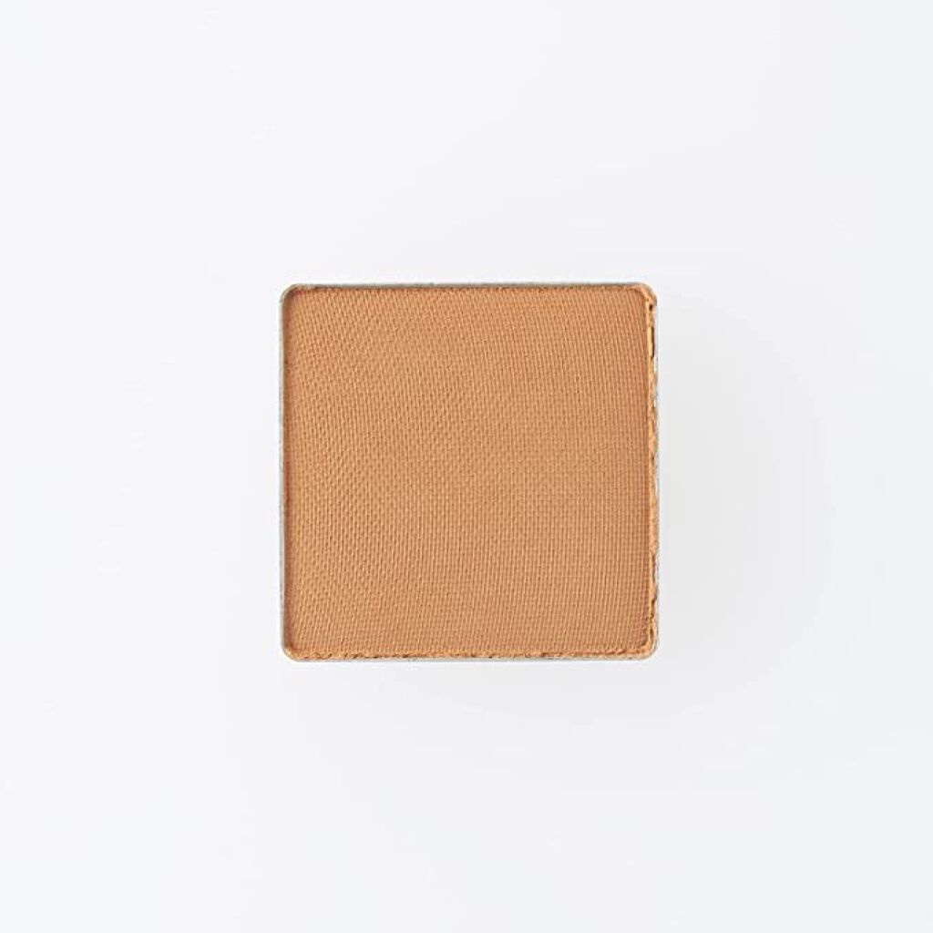 キャラメルブラウン