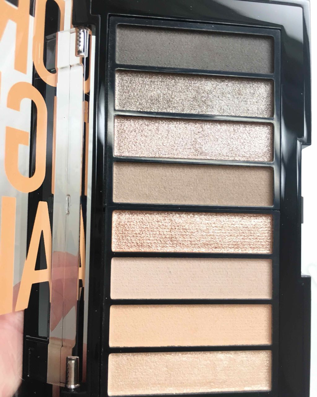 カラーステイ ルックス ブック パレット/REVLON/アイシャドウパレットを使ったクチコミ(1枚目)