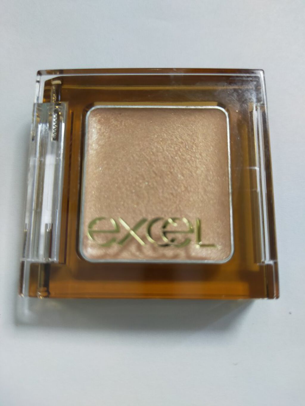 イルミクチュールシャドウ IC01 ムーントリップ/excel/ジェル・クリームアイシャドウを使ったクチコミ（1枚目）