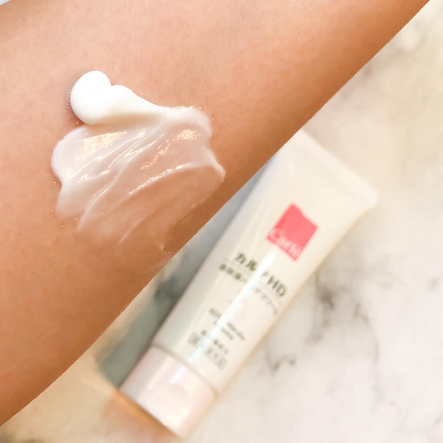 モイスチュア ハンドクリーム 50g/カルテHD/ハンドクリームを使ったクチコミ（2枚目）