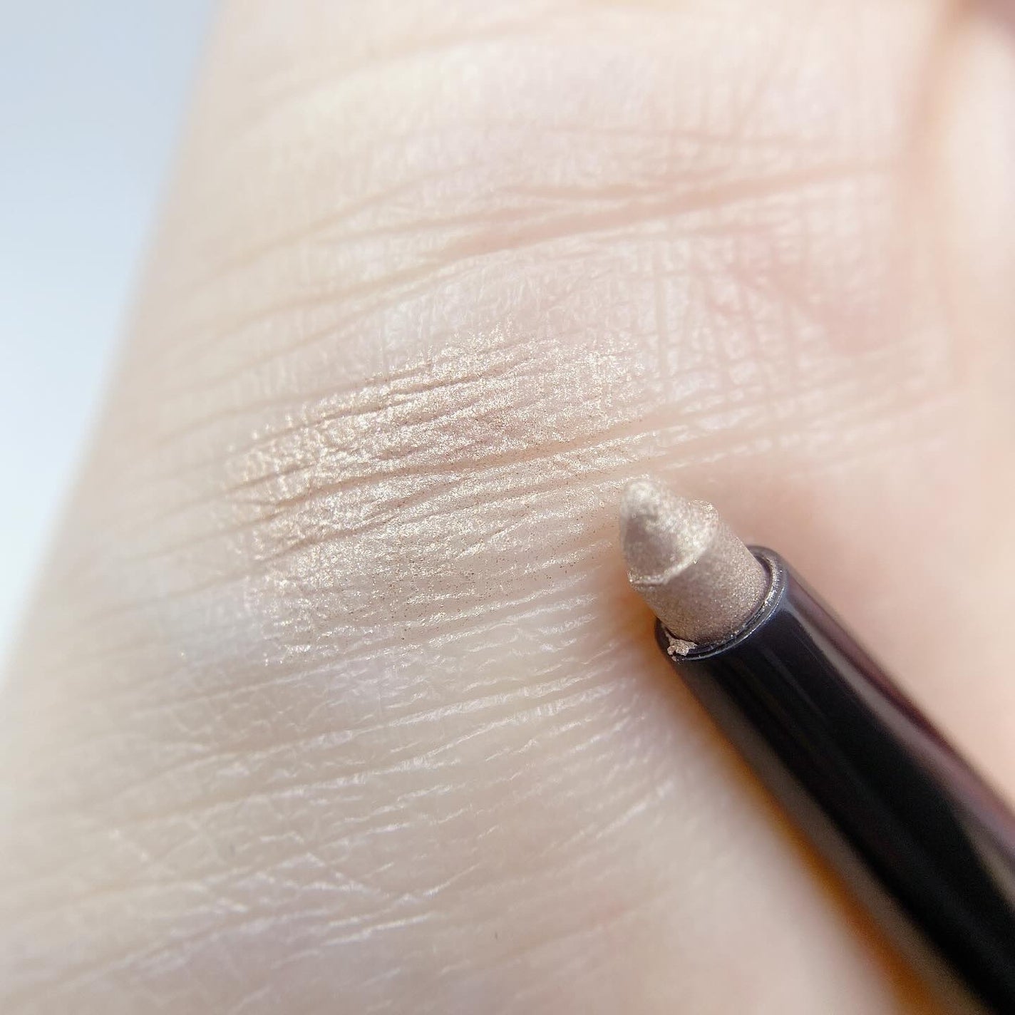 レ キャトル オンブル/CHANEL/アイシャドウパレットを使ったクチコミ(8枚目)