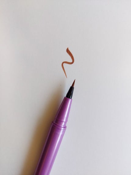 「密着アイライナー」ショート筆リキッド/デジャヴュ/リキッドアイライナーを使ったクチコミ(2枚目)