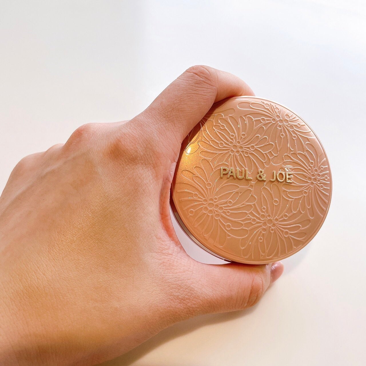 waniwaniコスメ@ふぉろば on LIPS 「PAUL&JOEシースルーヴェールコンパクト使用色:029/1..」(5枚目)