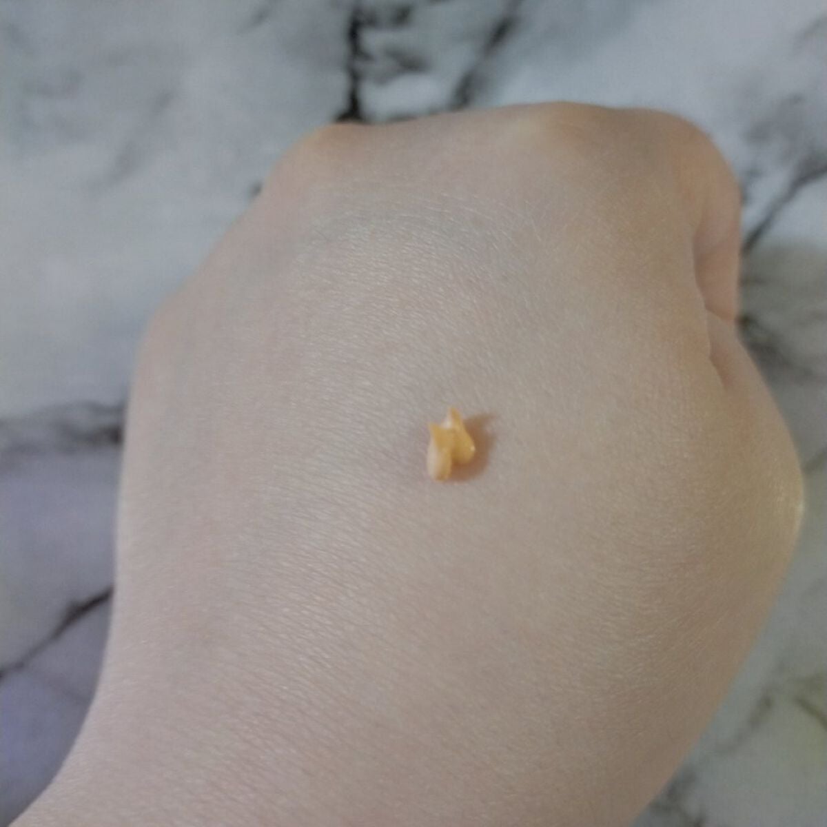 スキンカラーコントロールベース/KATE/化粧下地を使ったクチコミ(2枚目)