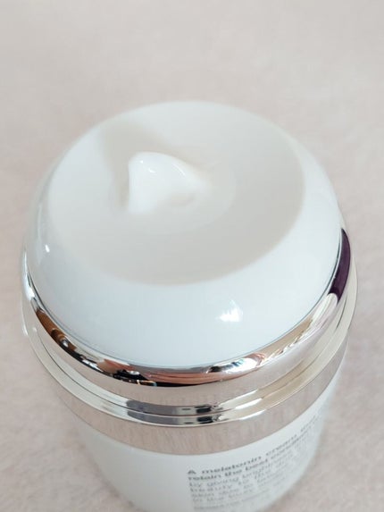 siki on LIPS 「【 メラトニンクリーム50g(ポンプ型) 】韓国コスメからマッ..」(5枚目)