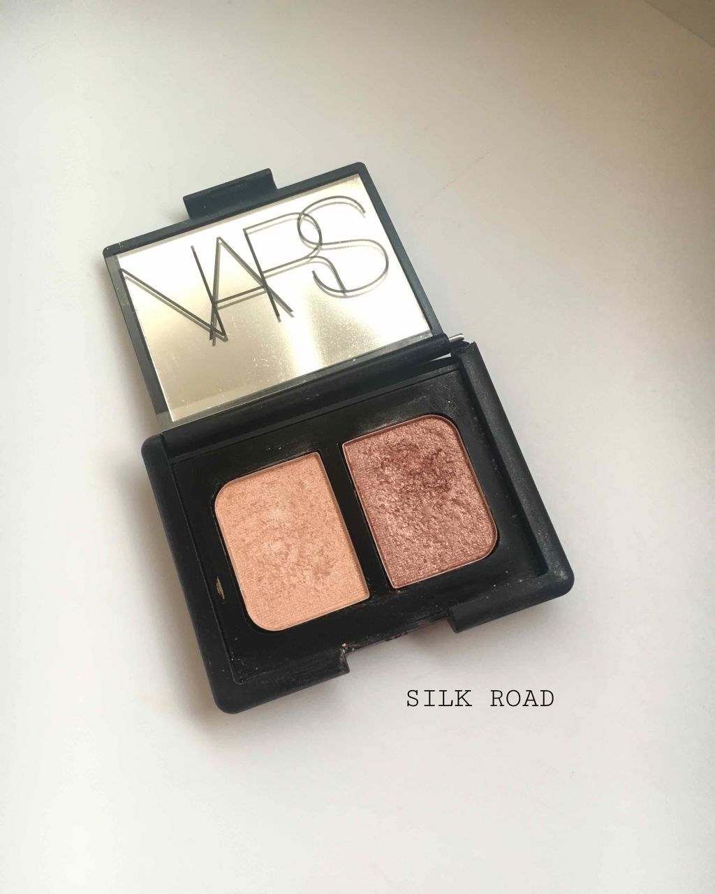 デュオアイシャドー/NARS/アイシャドウパレットを使ったクチコミ(3枚目)