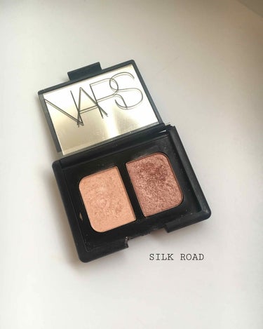 デュオアイシャドー/NARS/パウダーアイシャドウを使ったクチコミ（3枚目）