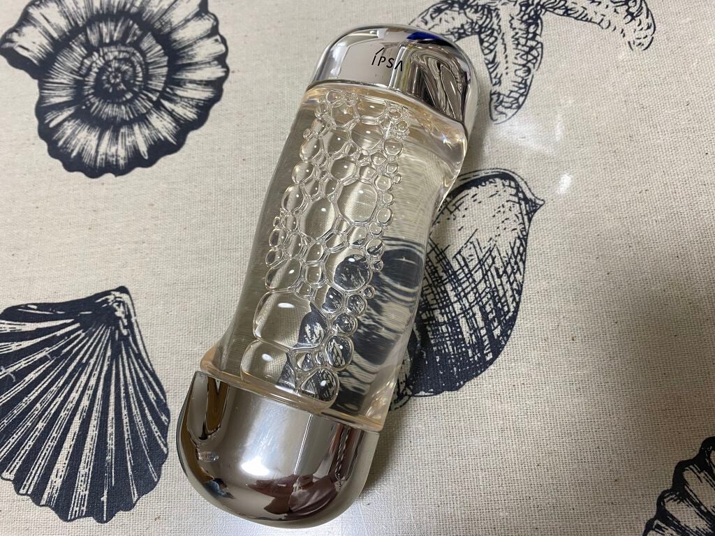 tsmile on LIPS 「パシャパシャ使える価格帯で高成分な物を探してイプサにしました。..」(1枚目)