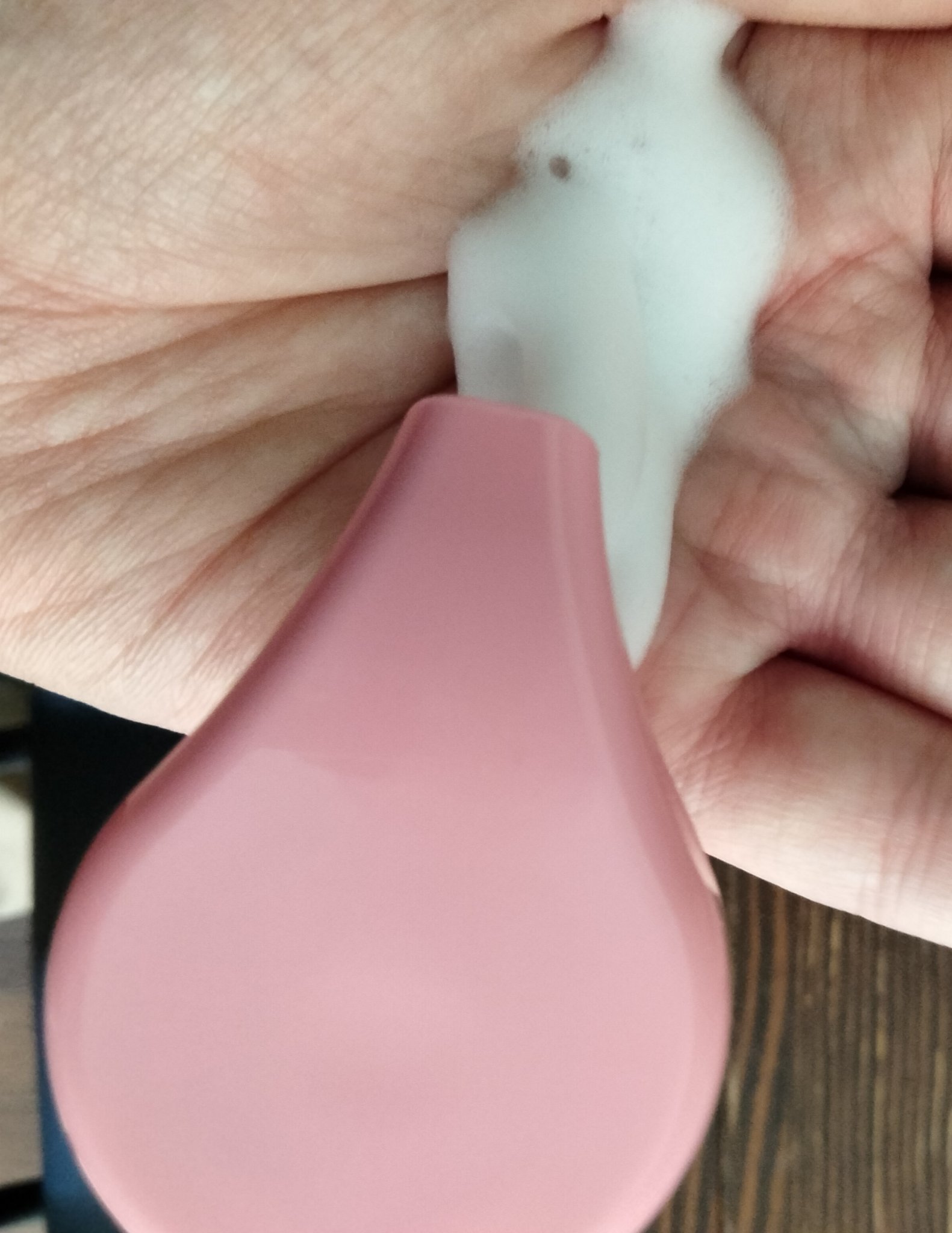 ナチュラル フェミニンウォッシュ ローズゼラニウム/フィルミケア/デリケートゾーンケアを使ったクチコミ（2枚目）