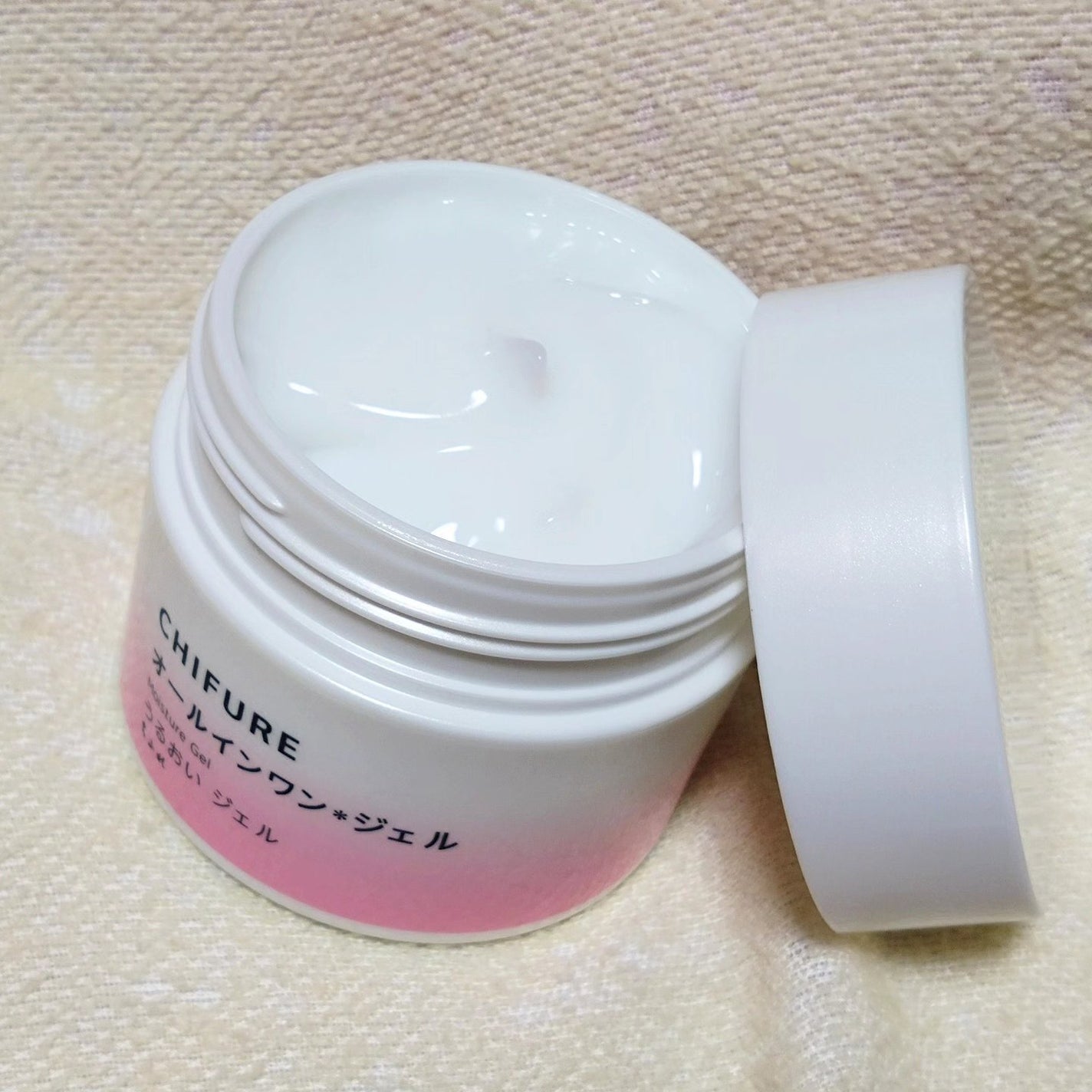 うるおい ジェル N/ちふれ/オールインワン化粧品を使ったクチコミ(3枚目)