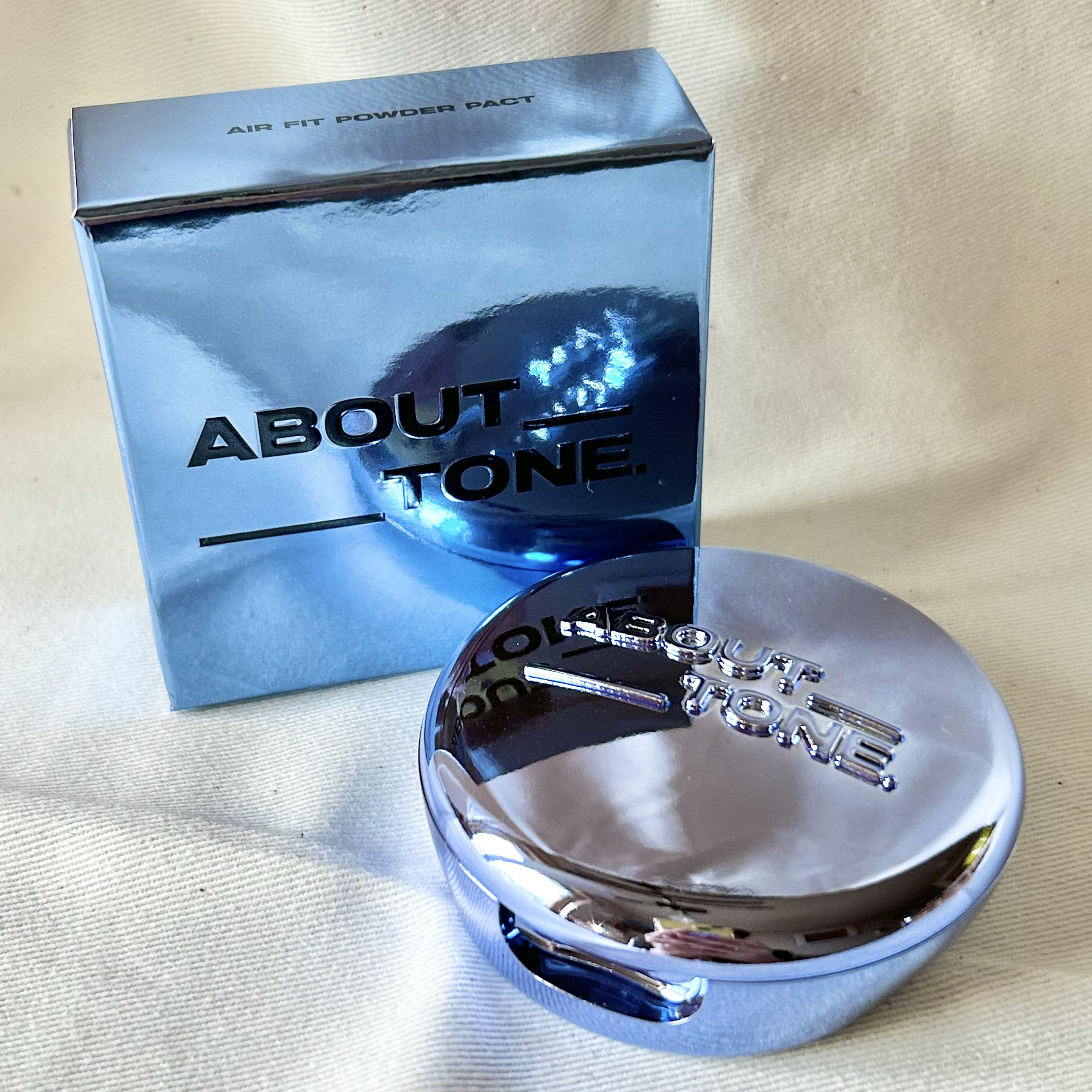 ABOUT TONE エアーフィットパウダーパクトのクチコミ「パケ買い🫧コスメ

ABOUT TONEはパケがどれもオシャレすぎて集めたくなっちゃう。。！
.....」（1枚目）