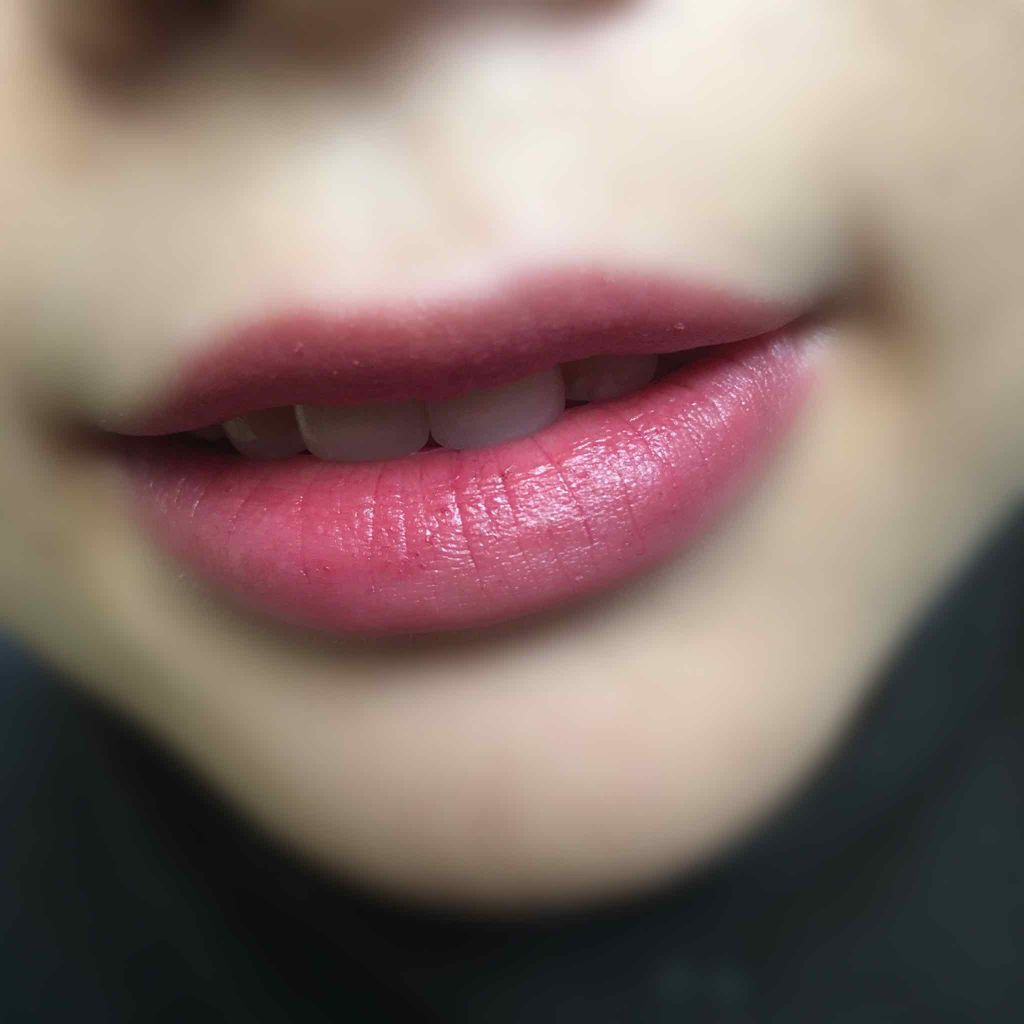 カラーハイビジョンルージュ/KATE/口紅を使ったクチコミ（2枚目）