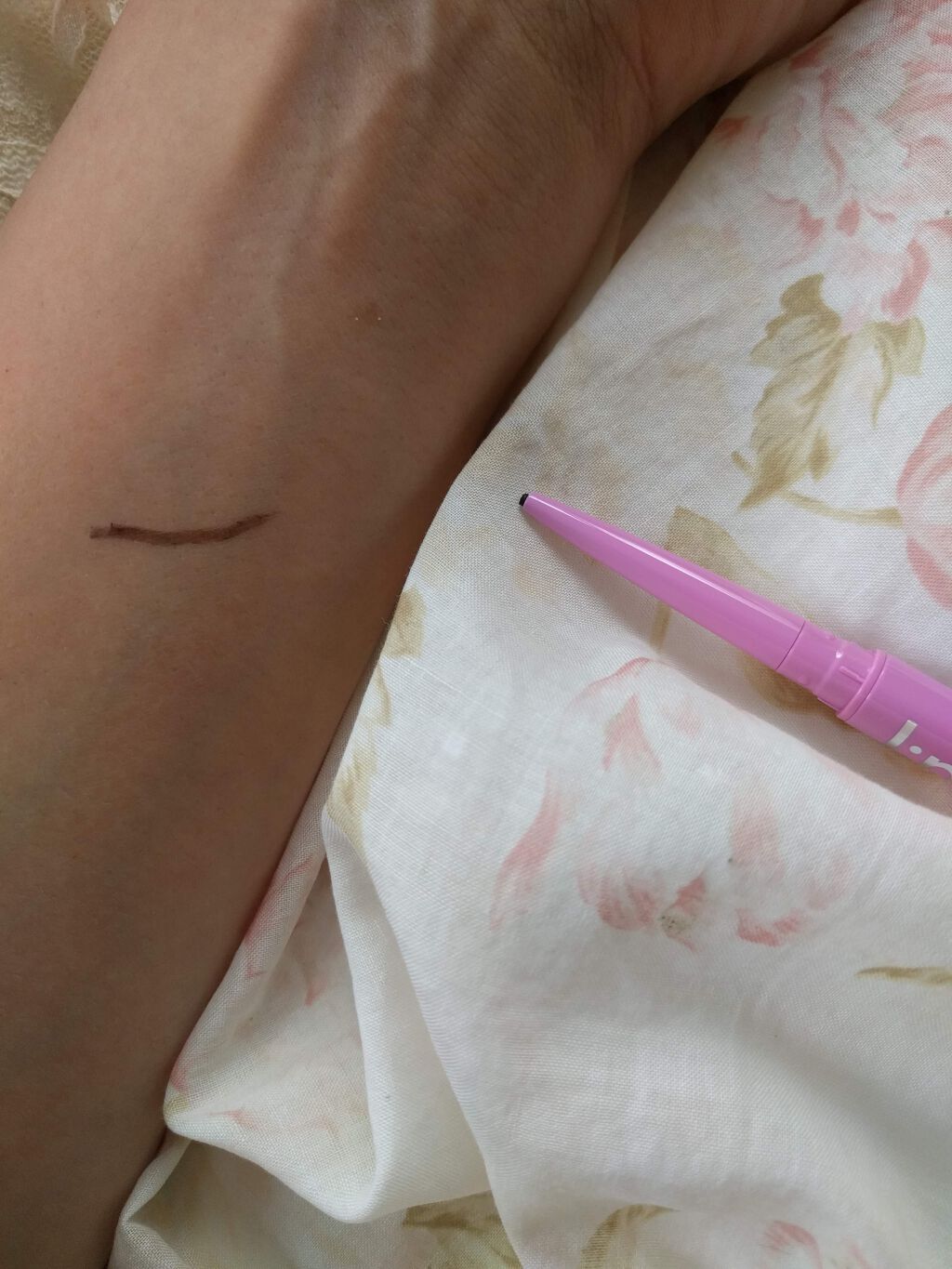 ハイパークリーミーアイライナー/アイプルーフ/ジェルアイライナーを使ったクチコミ(1枚目)