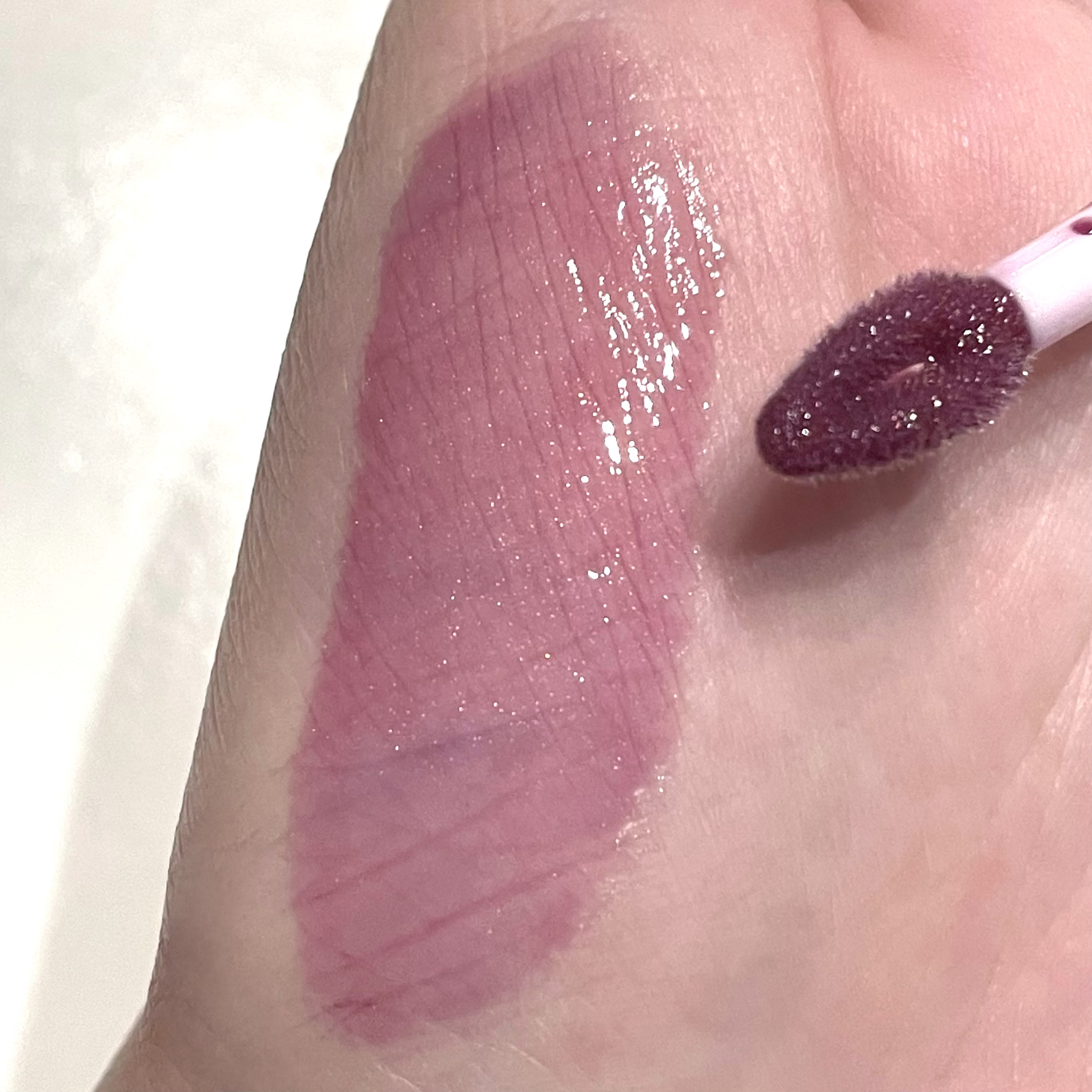 リッププランパーエクストラセラム 03 カシスレッド/Borica/リッププランパーを使ったクチコミ（3枚目）