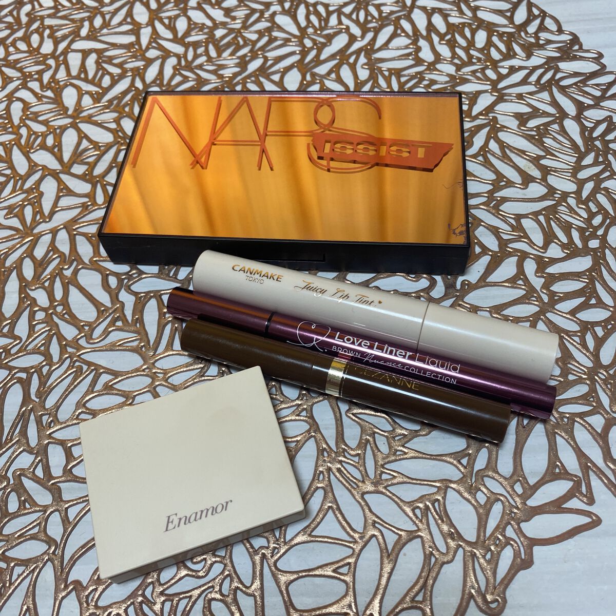 ナーズイスト アンフィルタードチークパレット/NARS/プレストパウダーを使ったクチコミ（1枚目）