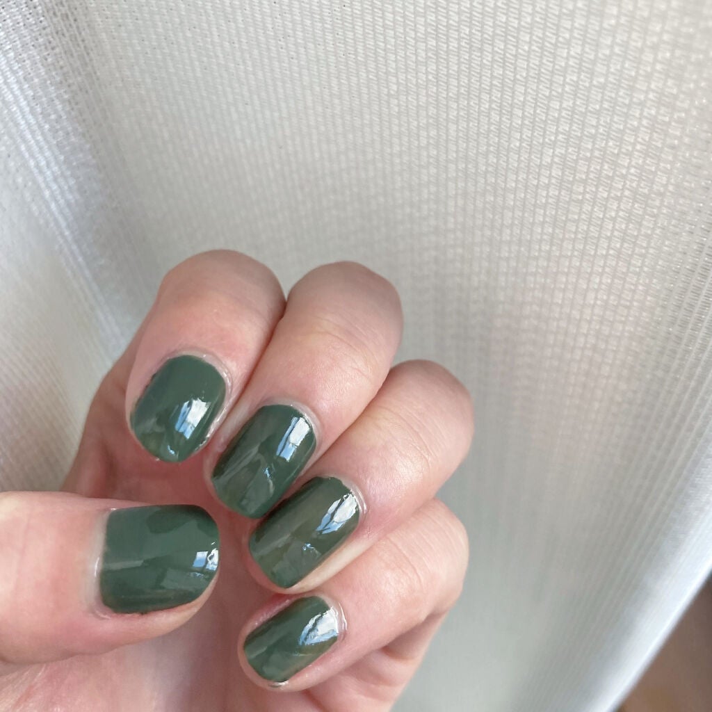 gene TOKYO ネイル/DAISO/マニキュアを使ったクチコミ(3枚目)