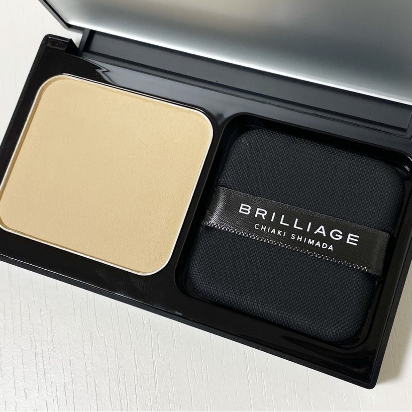 パウダリーファンデーション レジェンダリー グロウ/ブリリアージュ/パウダーファンデーションを使ったクチコミ（2枚目）