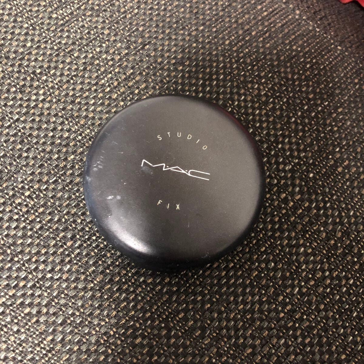 スタジオ フィックス パウダー プラス ファンデーション/M・A・C/パウダーファンデーションを使ったクチコミ(1枚目)
