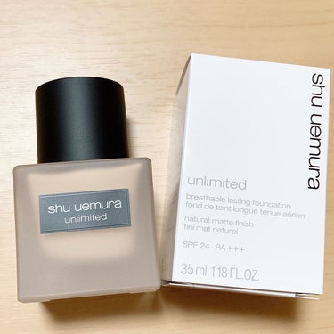 shu uemura アンリミテッド ラスティング フルイド 574

カバー力が高く、ぴたっと密着します。毛穴の目立たないつるんとした肌になります✨

夏でも崩れにくく、マスクにもつきにくかったです。