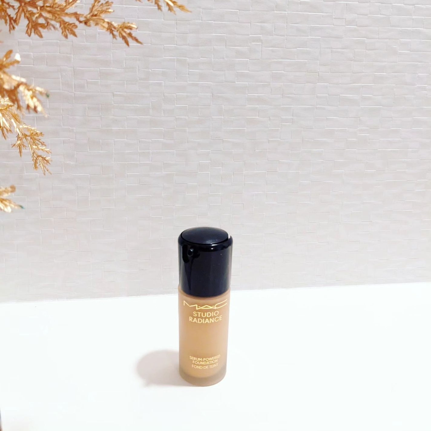 スタジオ ラディアンス セラム ファンデーション/M・A・C/リキッドファンデーションを使ったクチコミ(1枚目)