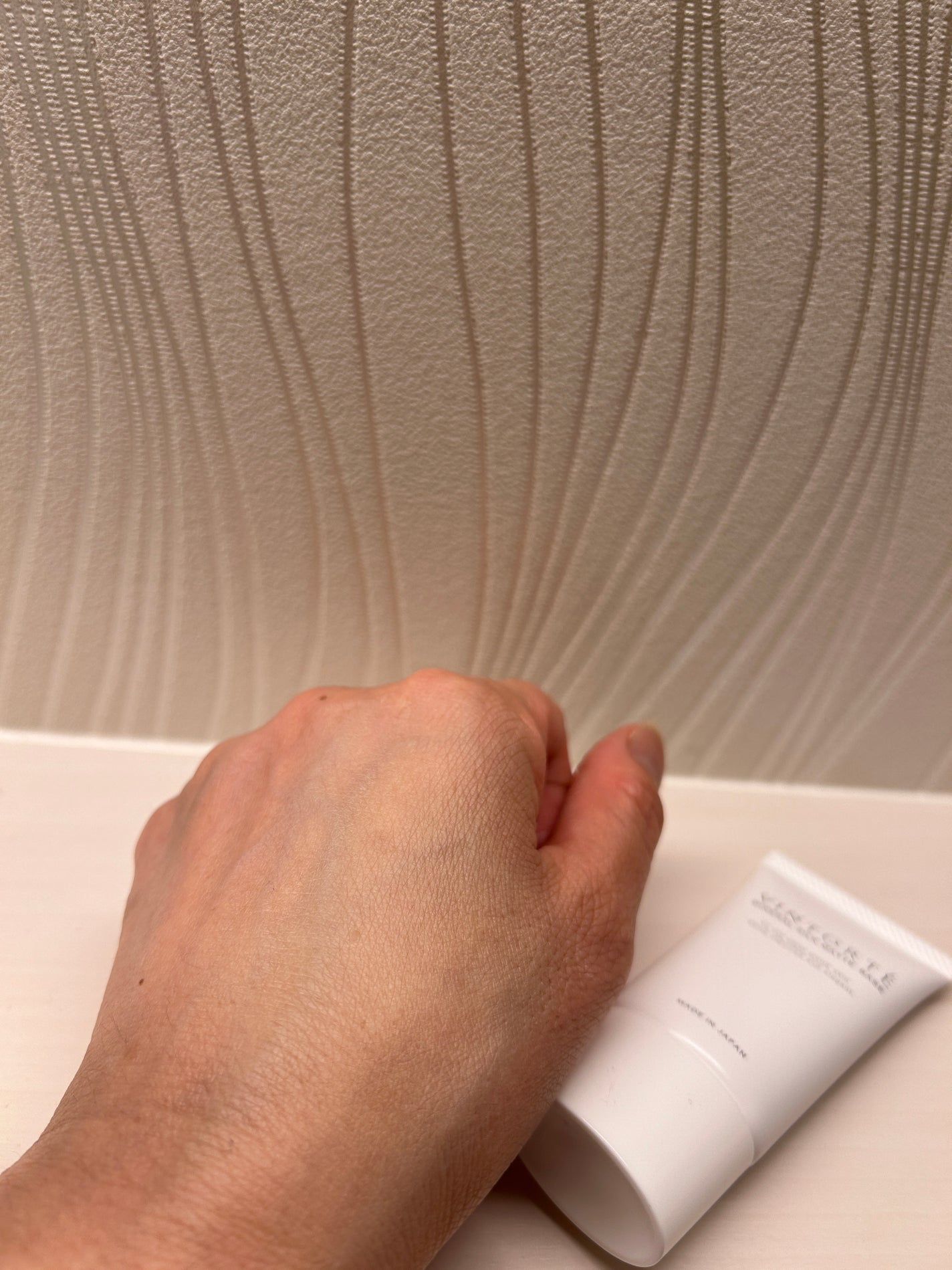 ミネラルシルクマットベース/ヴァントルテ/化粧下地を使ったクチコミ(4枚目)