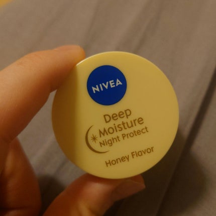 ディープモイスチャーナイトプロテクト はちみつの香り/ニベア/リップマスクを使ったクチコミ(1枚目)