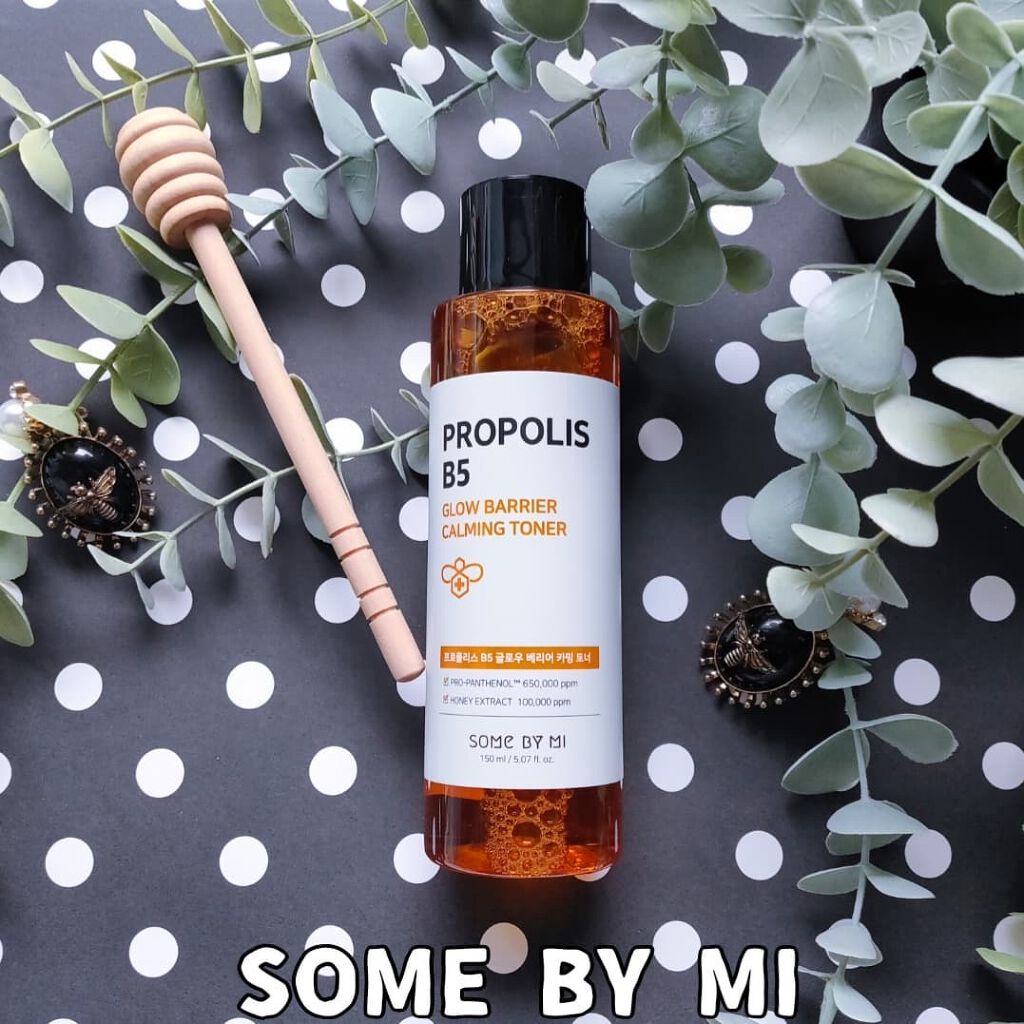SOME BY MI プロポリスB5グローバリアカミングトナー のクチコミ「乾燥が気になる季節、お肌に水分が不足していると皮脂を過剰に作って油水分のバランスが崩れて肌バリ.....」（1枚目）