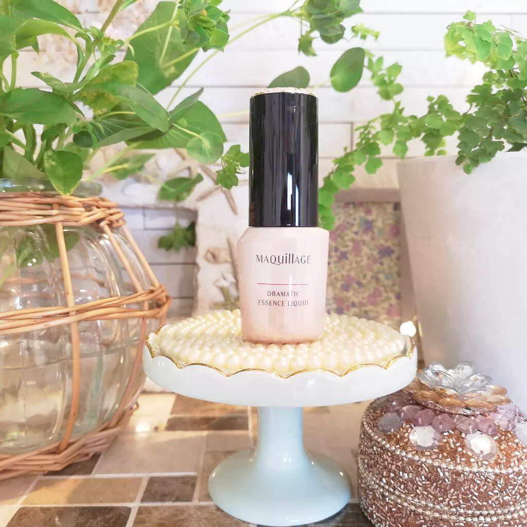 ドラマティックエッセンスリキッド/マキアージュ/リキッドファンデーションを使ったクチコミ（1枚目）