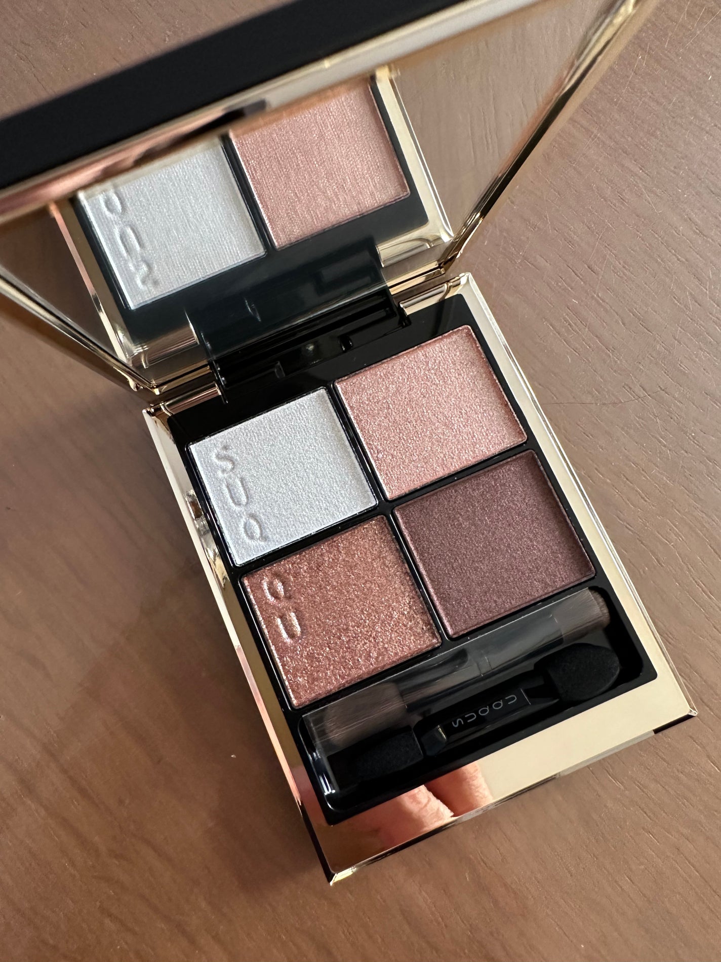 シグニチャー カラー アイズ/SUQQU/アイシャドウパレットを使ったクチコミ(3枚目)