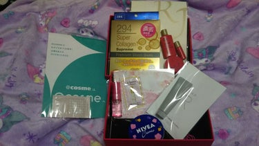 bloombox
11月ボックスが届きました～✨🎁✨

先月は残念な結果で…
正直今月の内容で継続か否か悩んでました。

結果は

⭐️継続します⭐️
私は嬉しい内容だった～✨🎁✨

⭐️ハップアール 