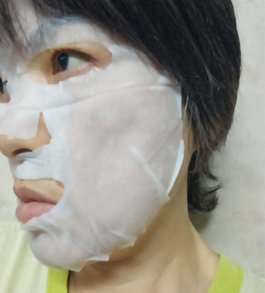 YOUUP(海外) プレミアムプラセンタ　エンリッチパックのクチコミ「プラセンタ配合の韓国製フェイスマスクです。　

こちらのフェイスマスクはいろんな種類があって
.....」（3枚目）