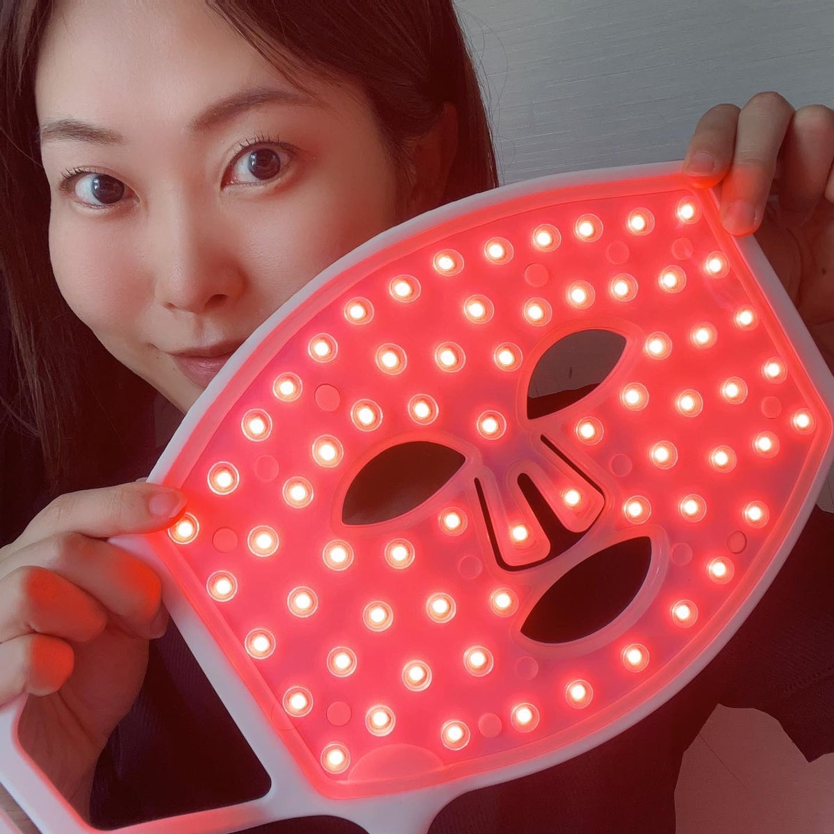 宅配便送料無料 CurrentBody skin LEDライトセラピーマスクセラム