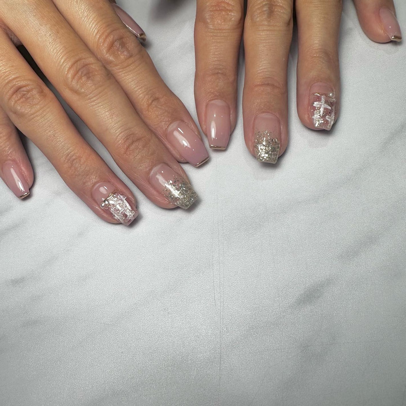 kanna on LIPS 「・・・𝑻𝒘𝒆𝒆𝒅𝒏𝒂𝒊𝒍🎀🩷✨布っぽざくざくツイードネイル🫰🏻..」(3枚目)