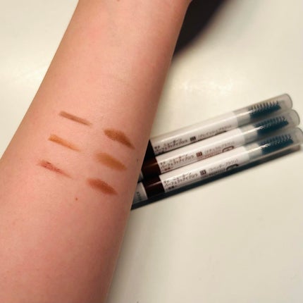 サナ ニューボーン サナ ニューボーン パーフェクトアイブロウのクチコミ「サナ ニューボーン パーフェクトアイブロウ
ペンシル、パウダー、ブラシと3通りの使い方ができ.....」(2枚目)