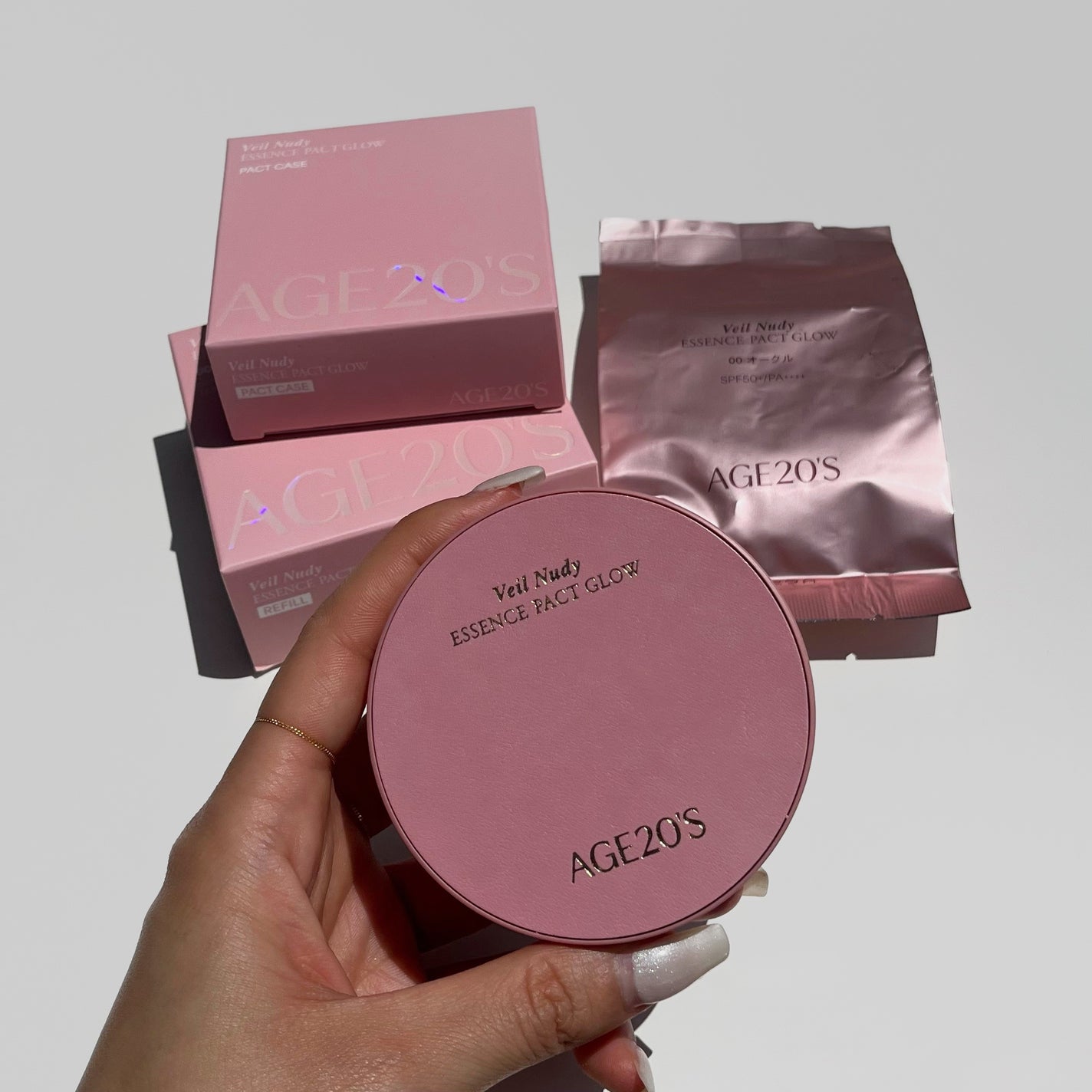 ヴェールヌーディ エッセンスパクトグロウ/AGE20’s/クリーム・エマルジョンファンデーションを使ったクチコミ(1枚目)
