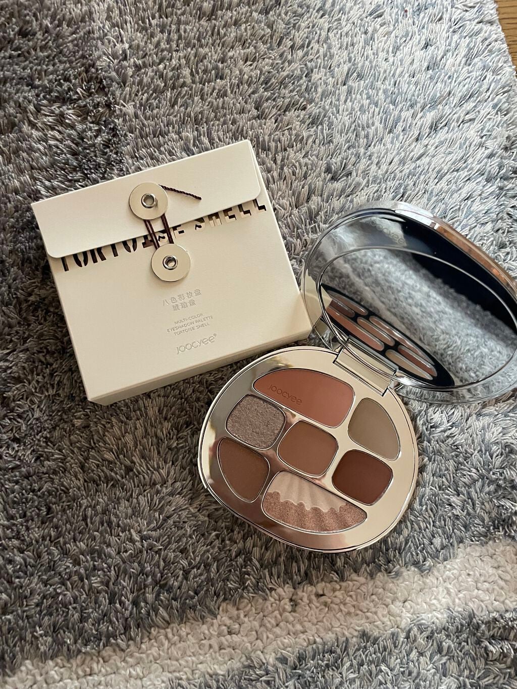 泉 on LIPS 「捨て色がなくて、ラメがキラキラでどれも発色が良く最高です😭👏✨..」(1枚目)