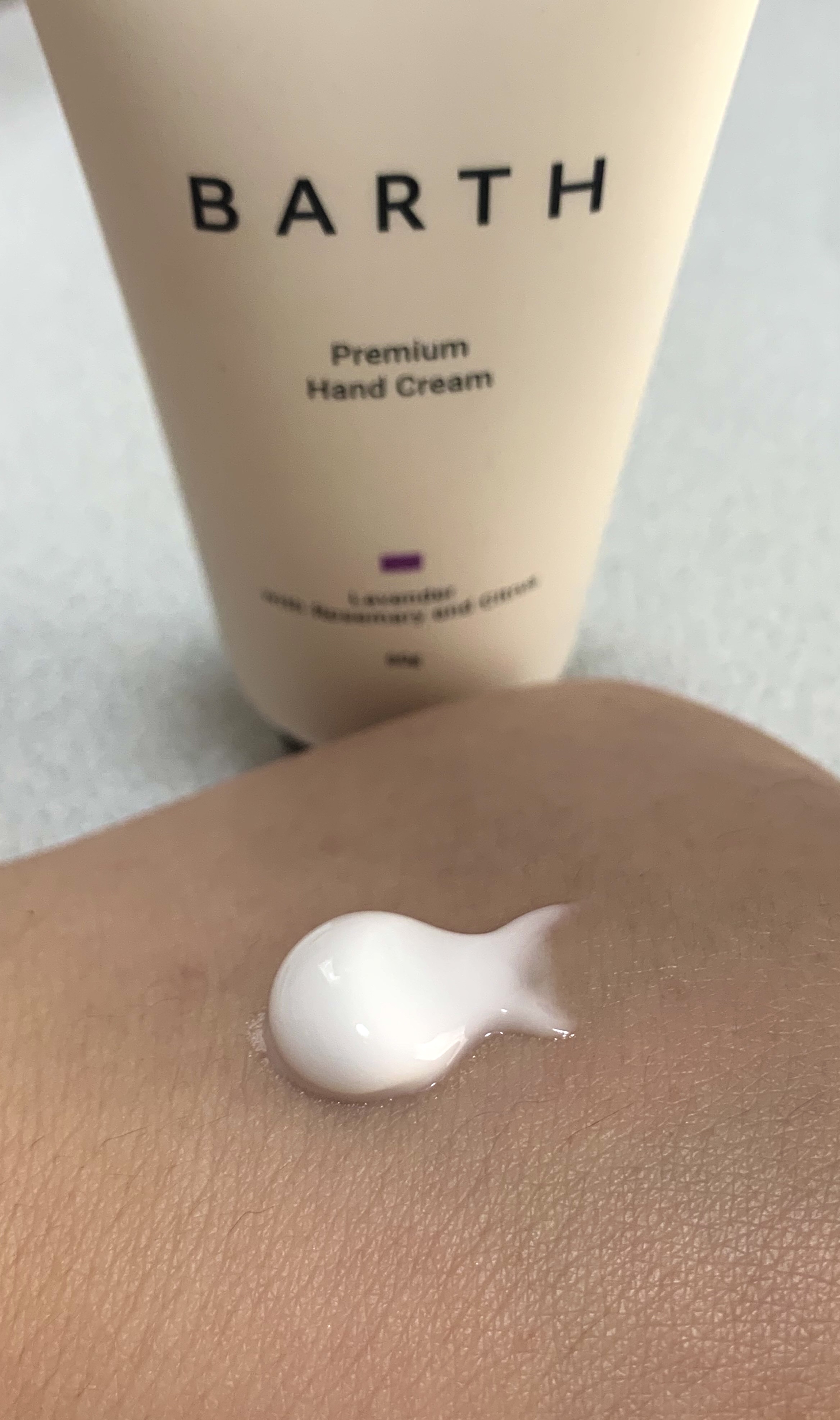 プレミアムハンドクリーム ラベンター/BARTH/ハンドクリームを使ったクチコミ（2枚目）