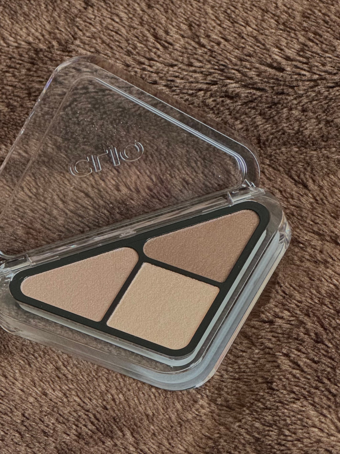 エッセンシャル シャドウ タップ/CLIO/アイシャドウパレットを使ったクチコミ(3枚目)